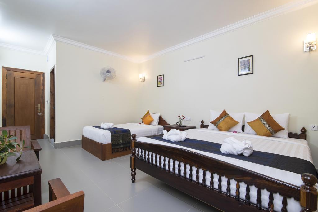 Chamraoen'S Home Siem Reap Exterior foto