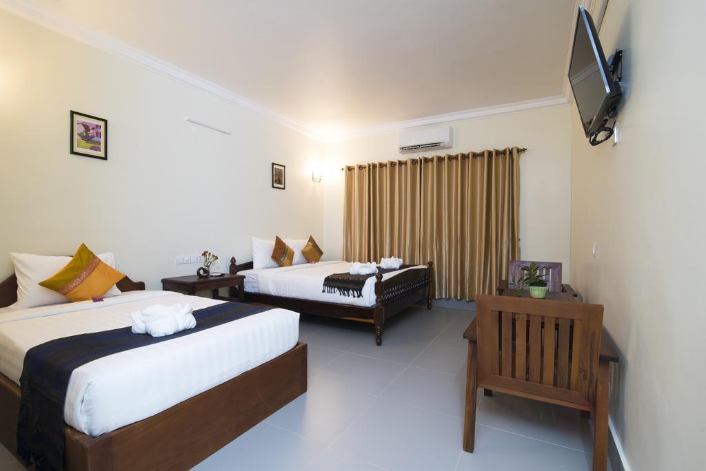 Chamraoen'S Home Siem Reap Exterior foto